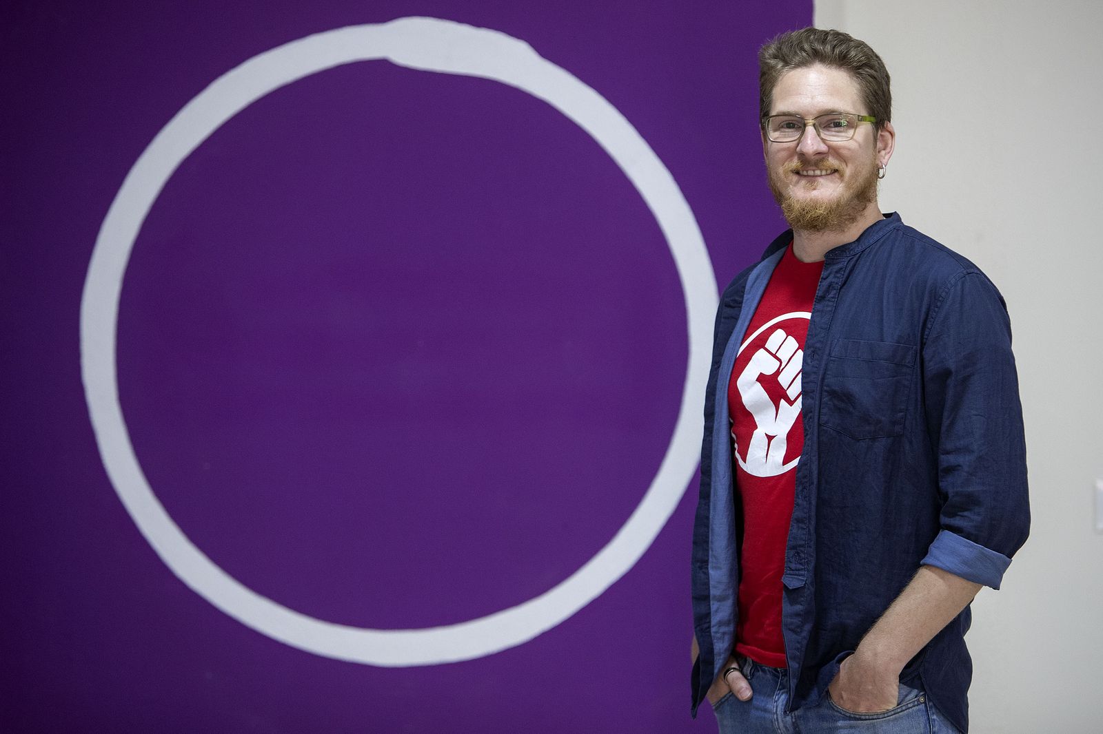 Ernesto Díaz, en una fotografía tomada en la sede de Podemos hace unos meses.