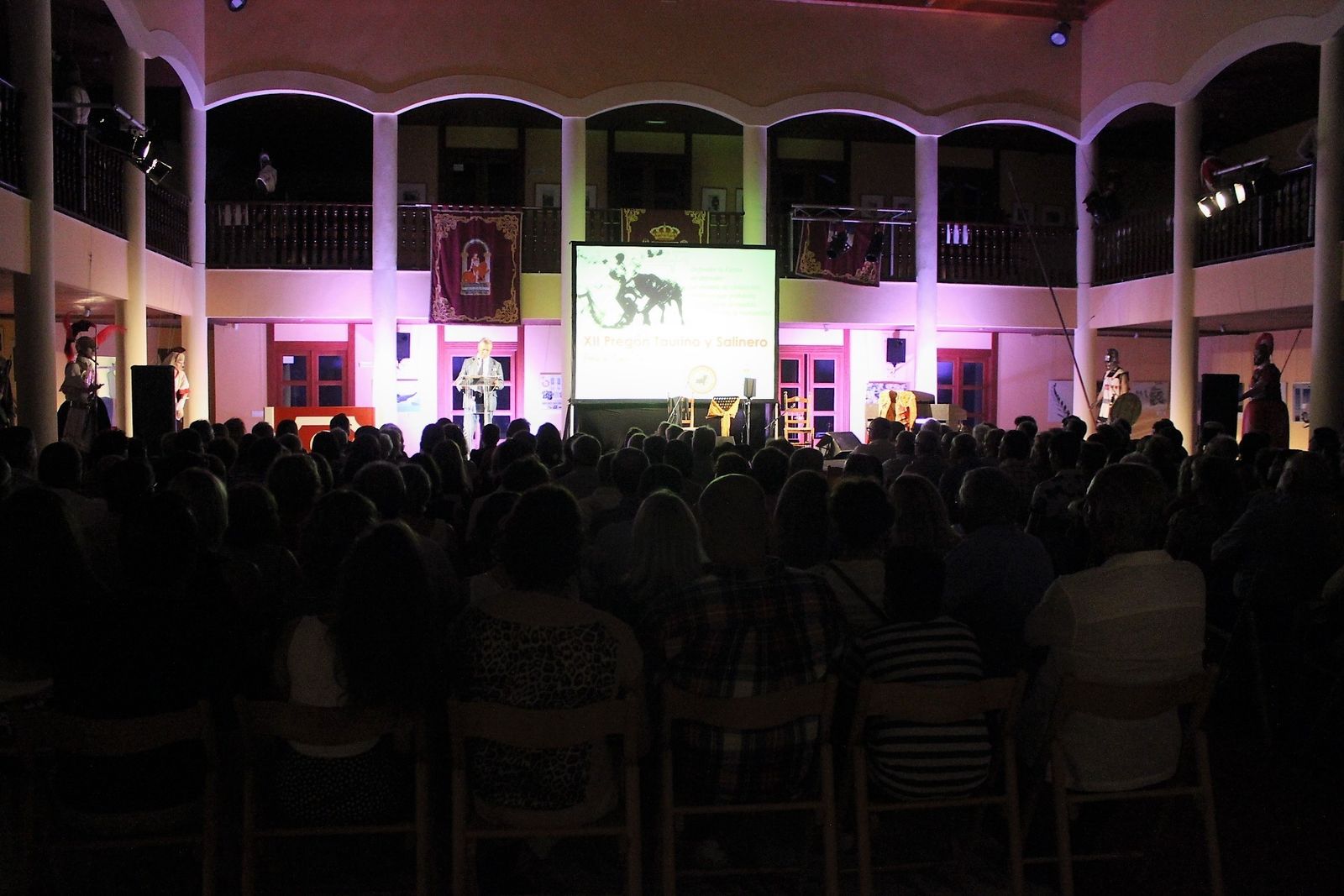 Imagen de archivo de un pregón taurino celebrado en el Castillo de Santa Ana.