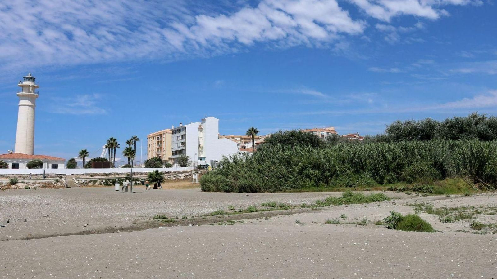 Zona donde se colocará la pasarela sobre el río Torrox