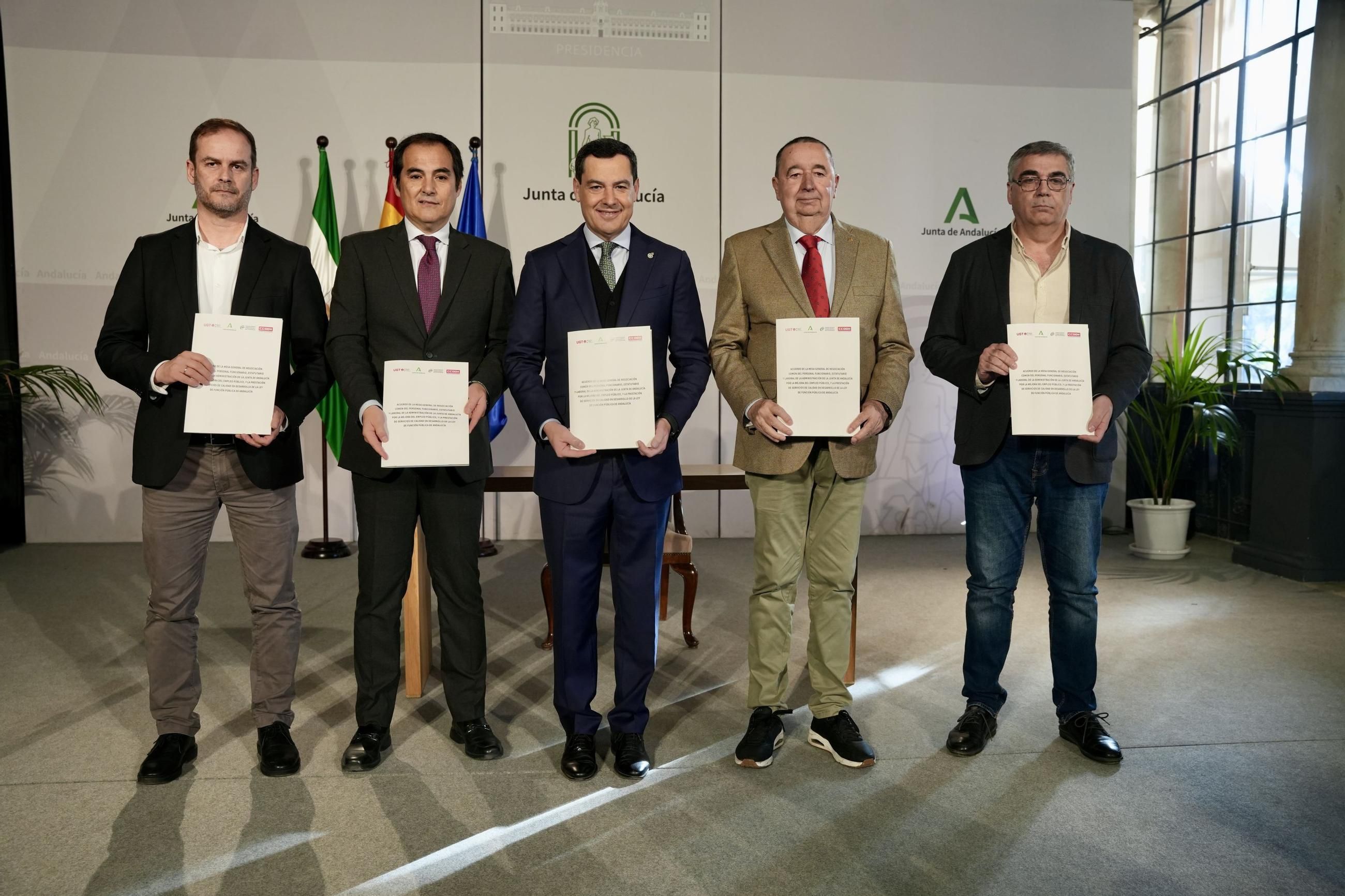 Андалусия трансформирует свою администрацию, чтобы стать ближе к гражданам