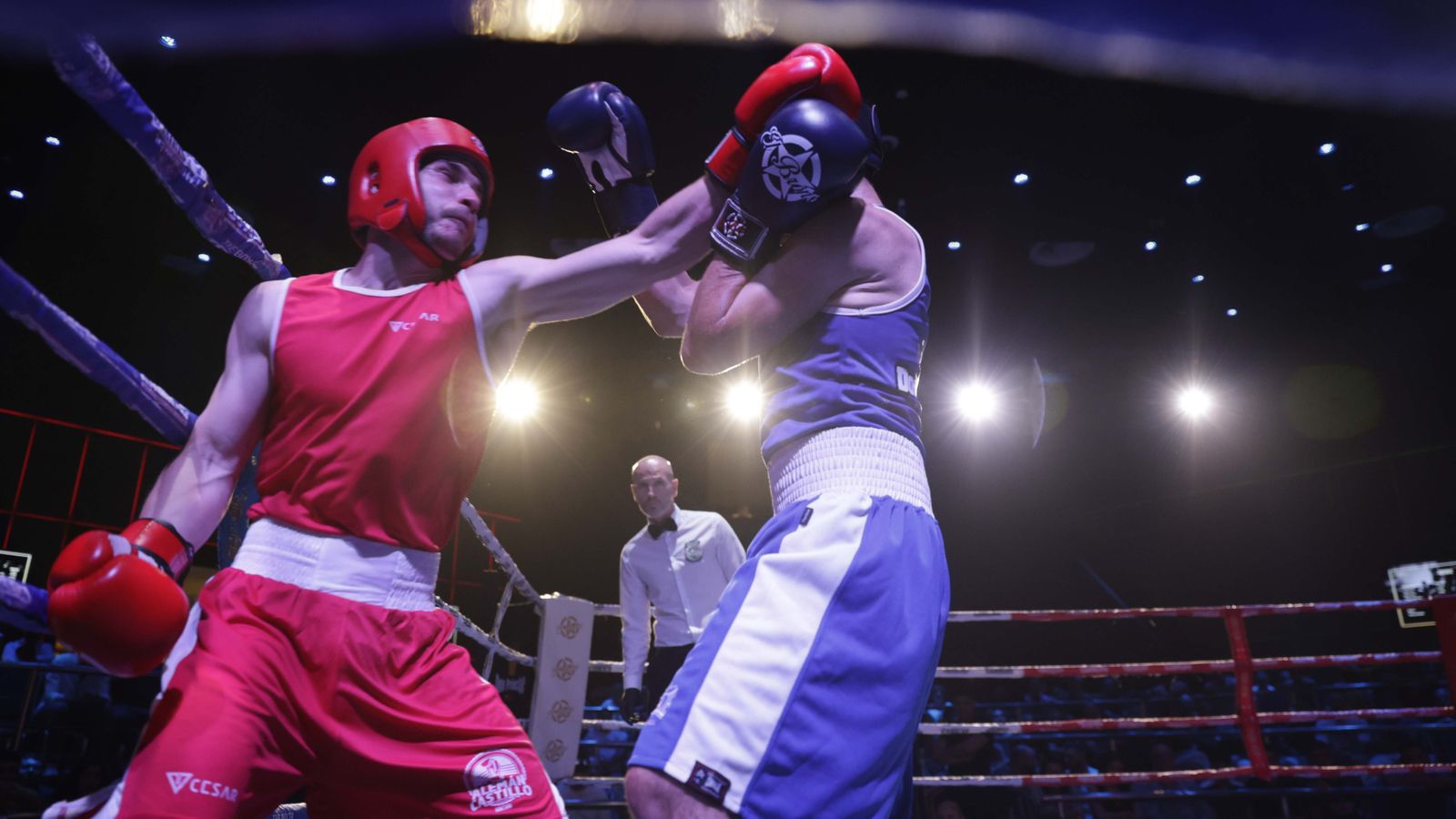 Las fotos de la VII Fight Night del Club Don Principe en San Roque