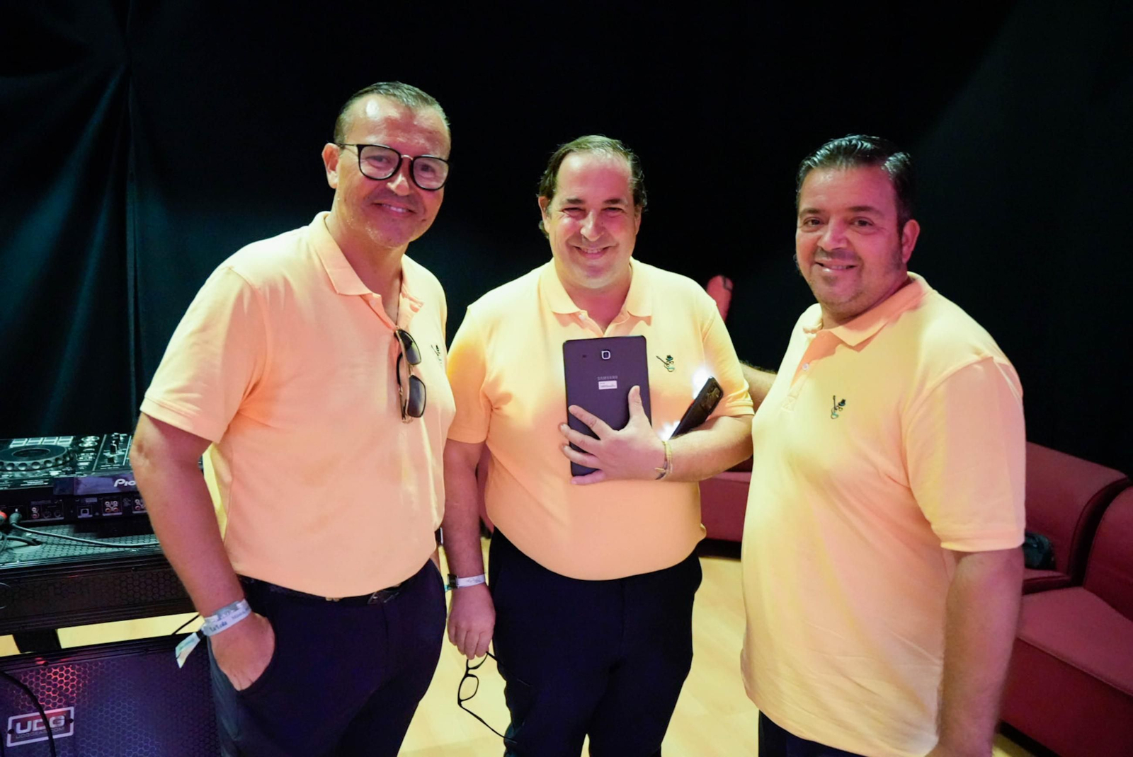 Los almerienses disfrutan del martes en la Feria del Mediodía