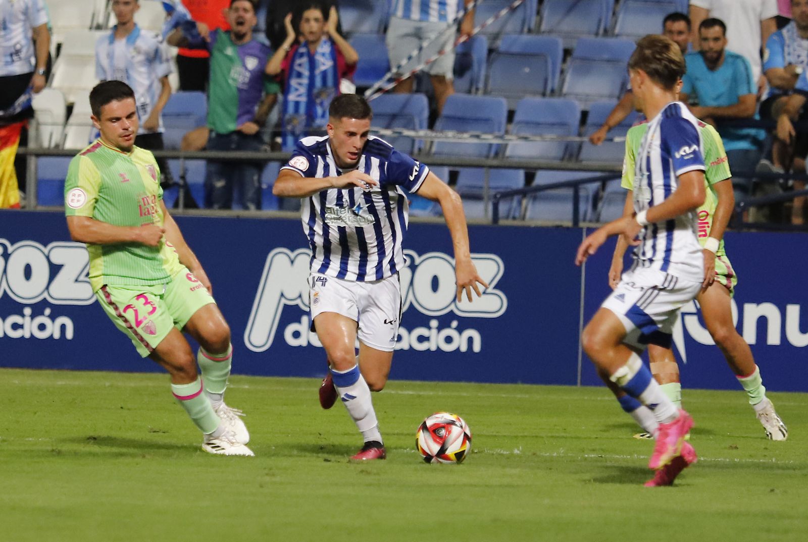 Imágenes del encuentro entre el Recreativo de Huelva y el Málaga