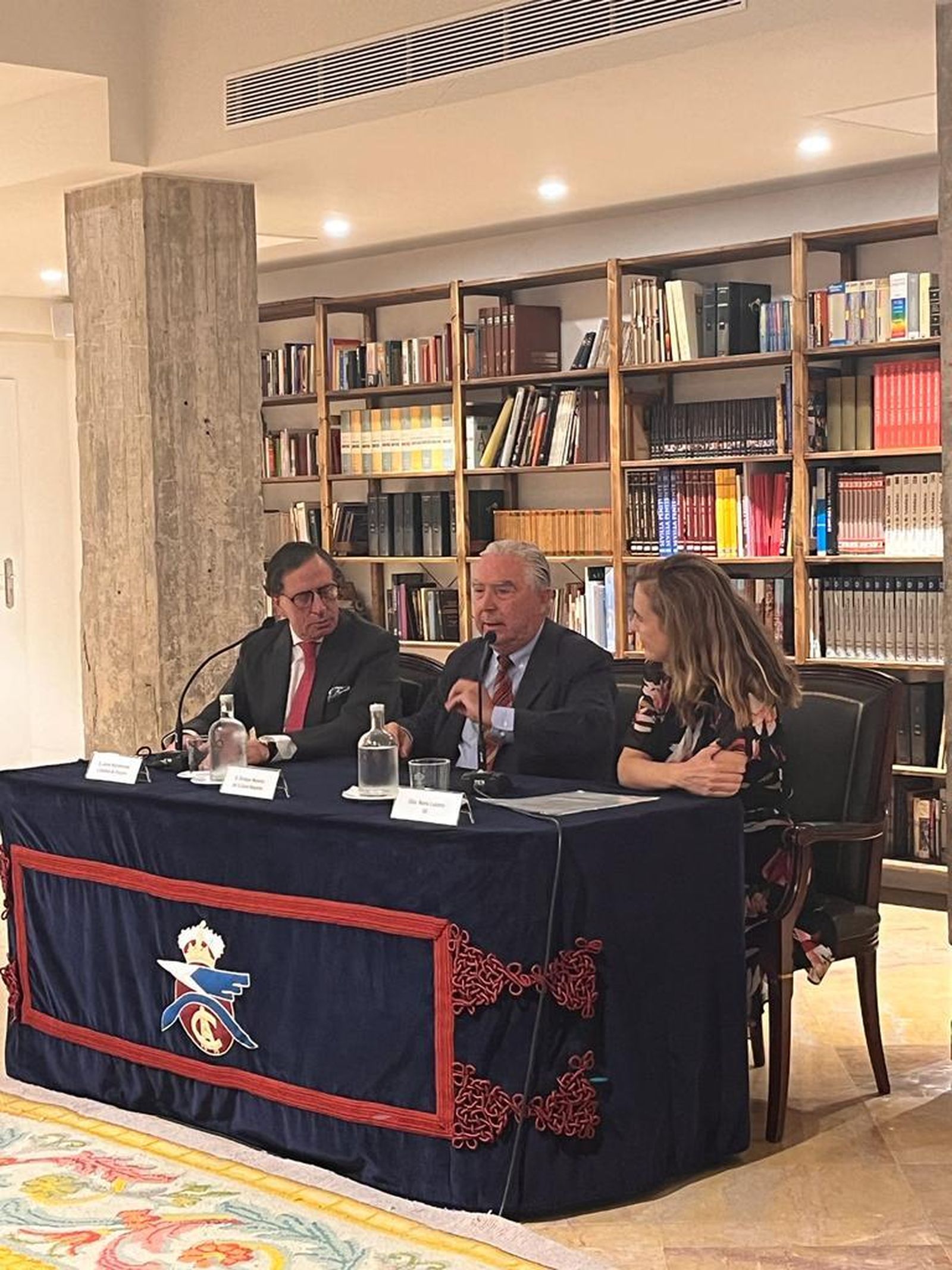 Presentación del programa de ayudas en Sevilla.