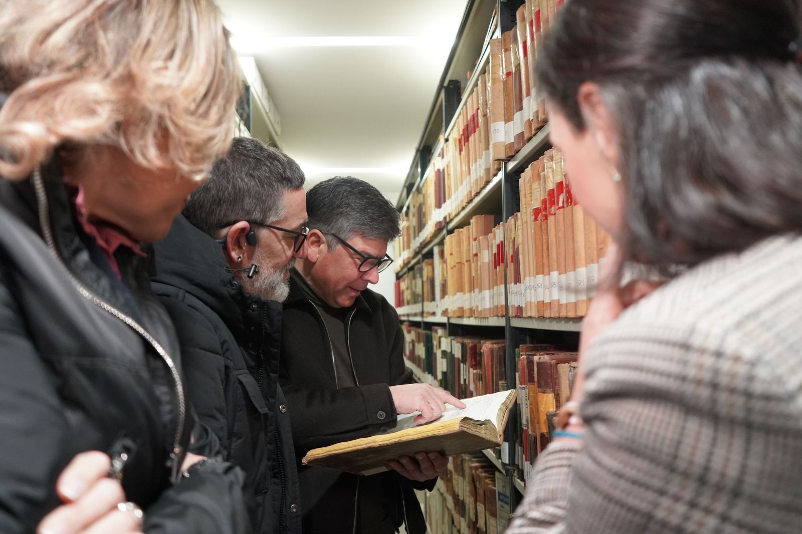 Visita institucional al Archivo Municipal de Montilla.