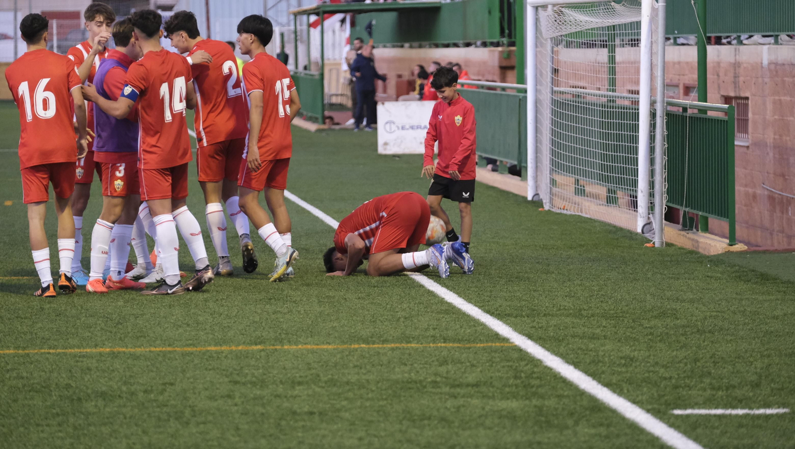 Imágenes del partido U.D. Almería-Elche C.F. de la Copa del Rey Juvenil