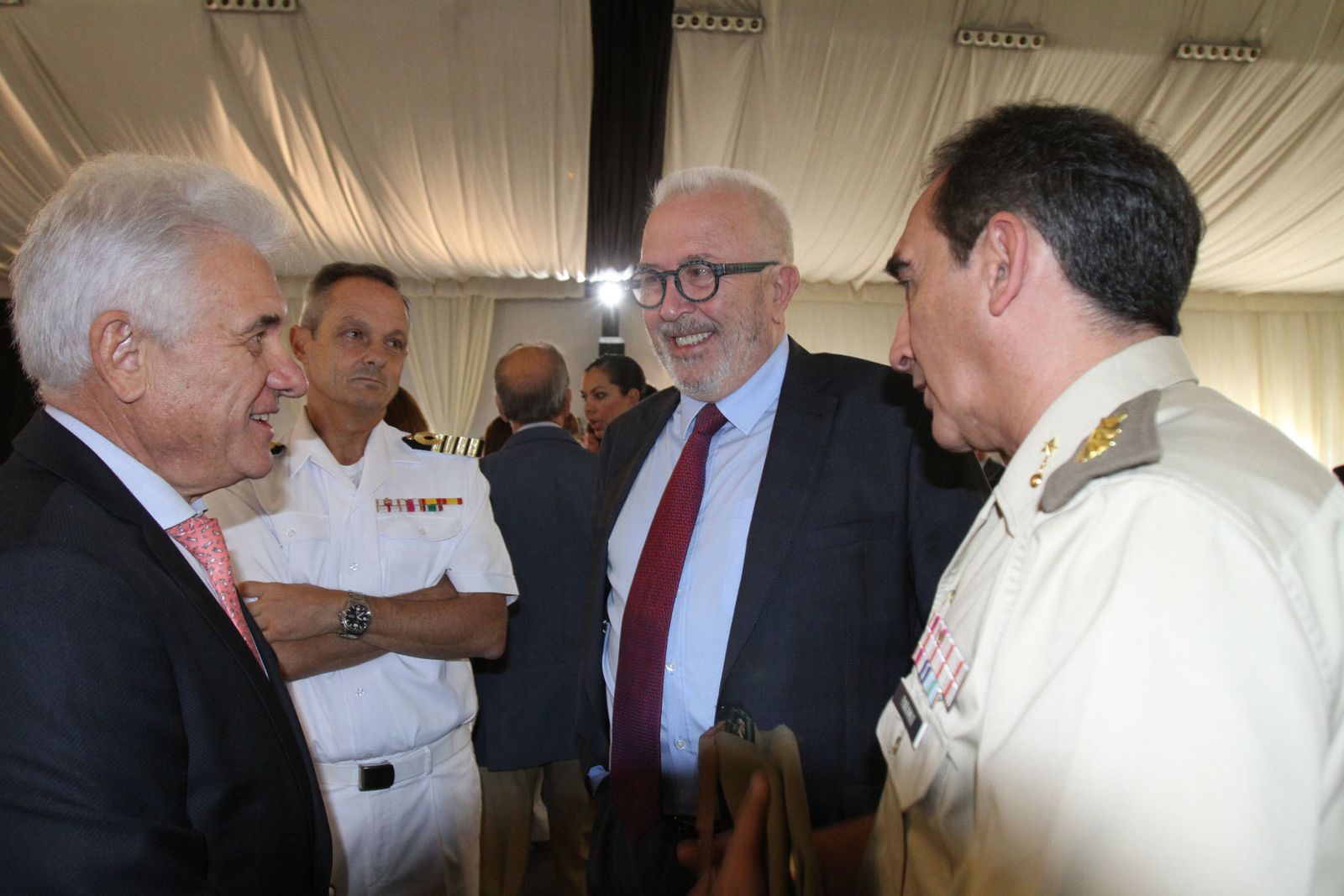 Imágenes del Desayuno Informativo del Grupo Joly con Javier Targhetta