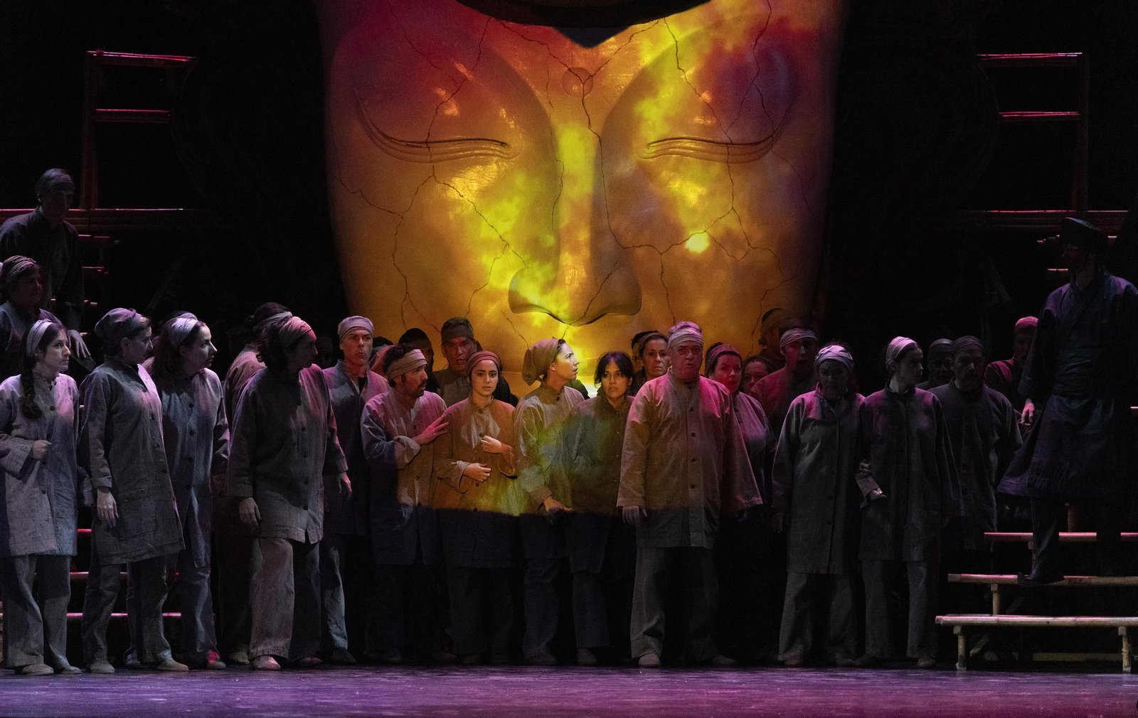 Las fotos de la ópera Turandot en el Teatro de la Maestranza