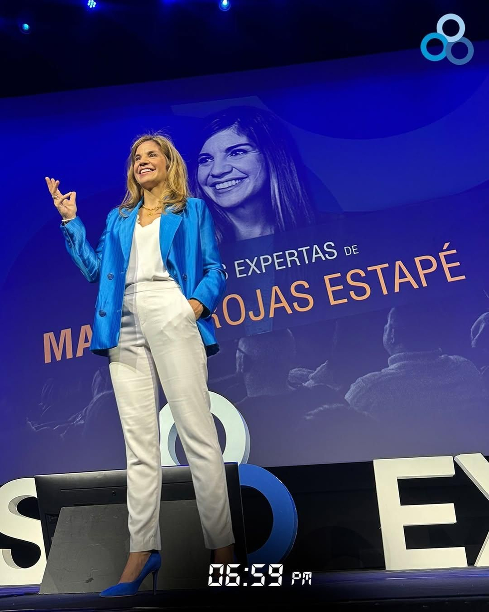 Marian Rojas Estapé en una conferencia