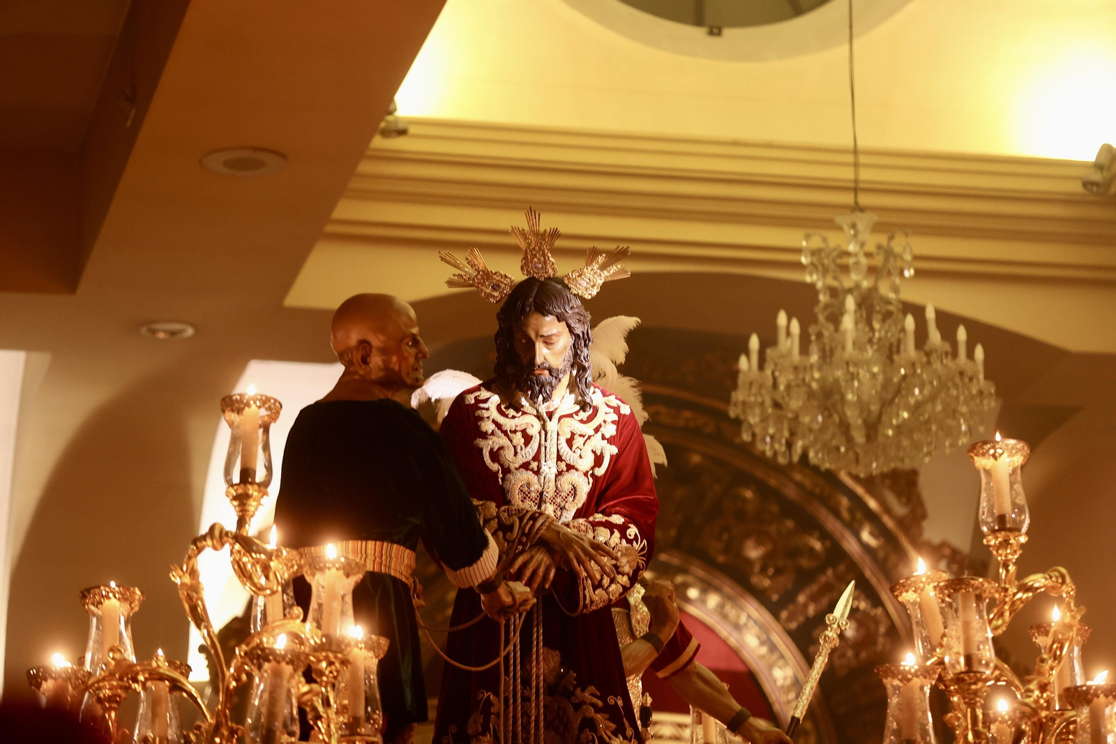 La Paloma el Miércoles Santo en Málaga, en fotos