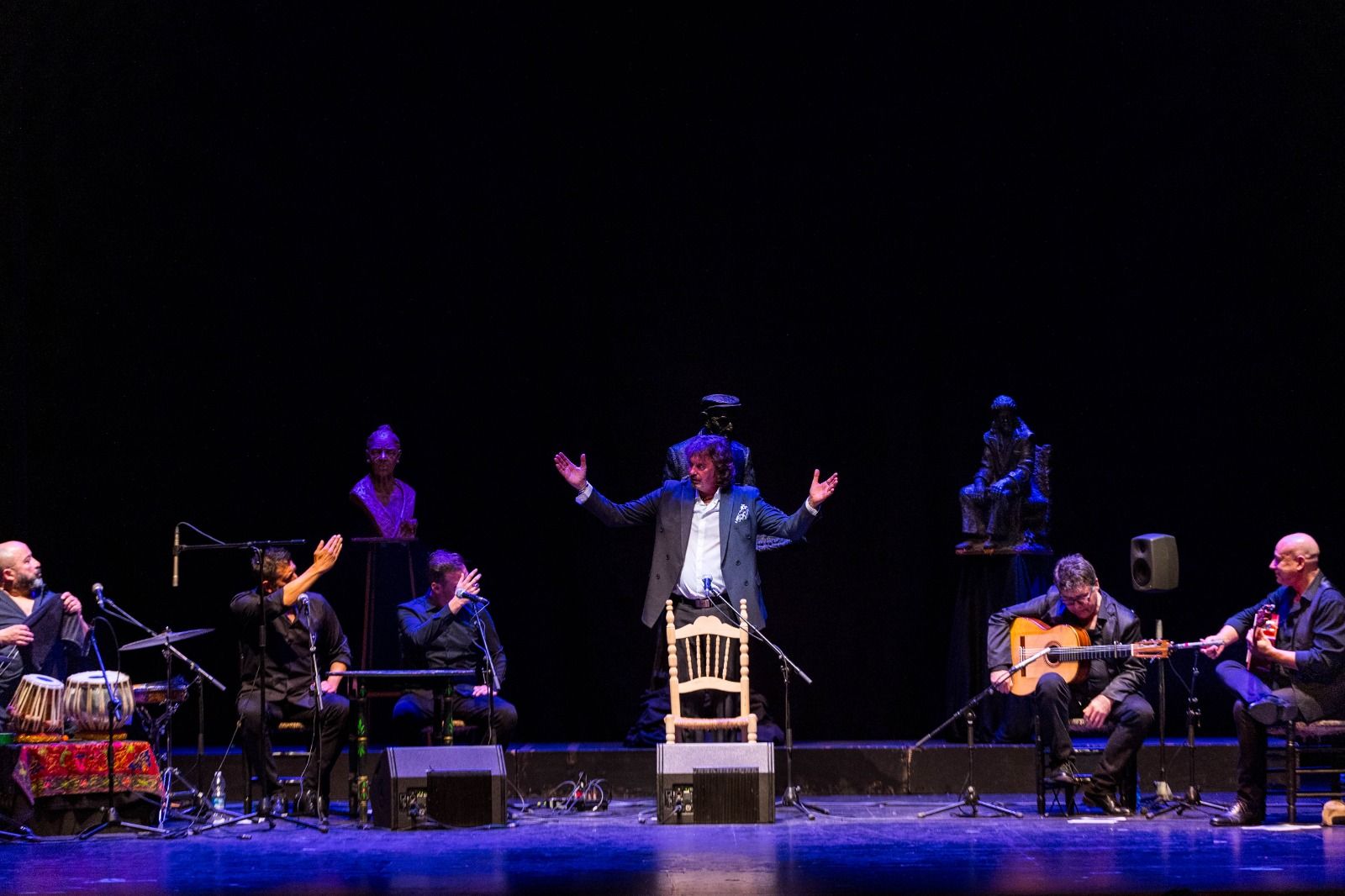 El cante de Jesús Castilla llena el Teatro de las Cortes por el Día Internacional del Flamenco
