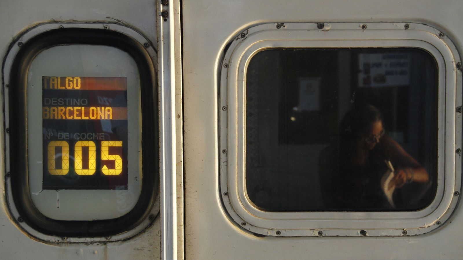 El antiguo tren de Granada a Barcelona