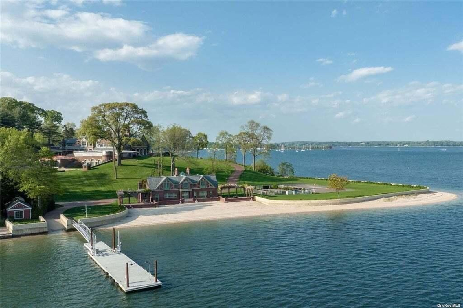 La mansión de 45 millones de Billy Joel en imágenes