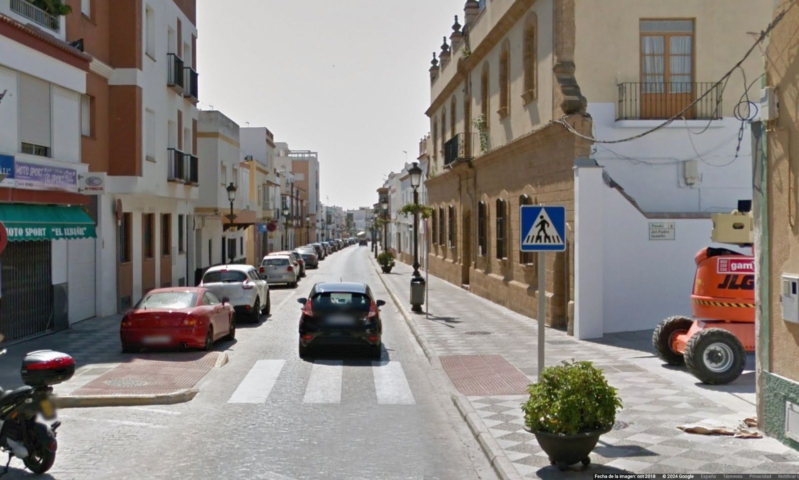Calle Calvario, en el casco urbano de Rota.