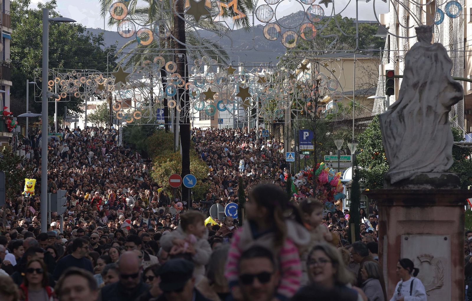 Búscate en el multitudinario arrastre de latas 2026 en Algeciras