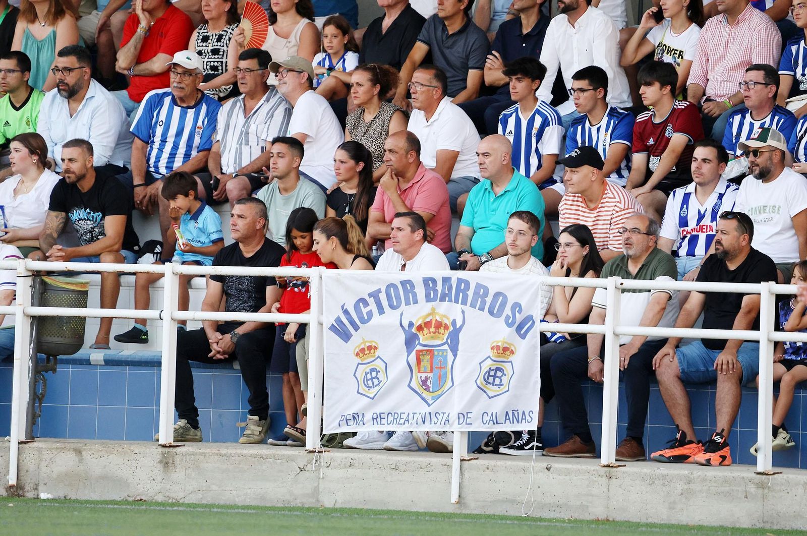 Imágenes del CD Rociana-Recreativo de Huelva en el I Memorial 'Fuente Clara Cabrera Mateos'