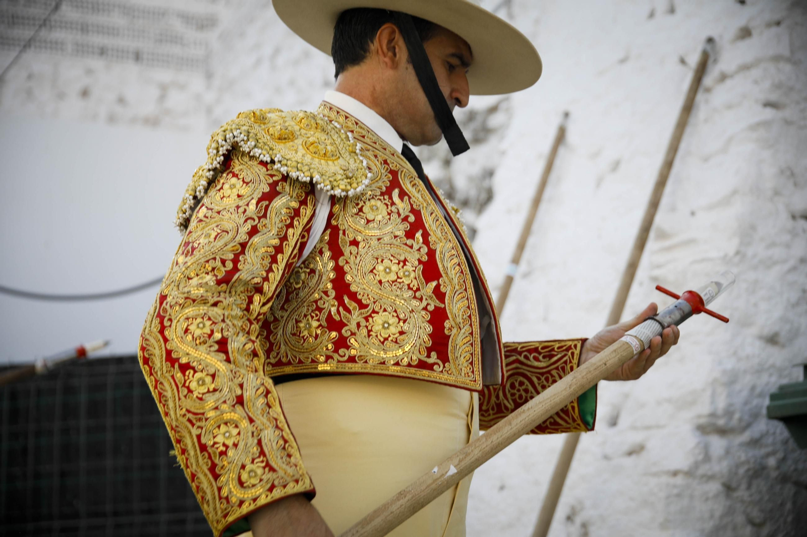 Corrida de toros Berja con un toro indultado, en imágenes