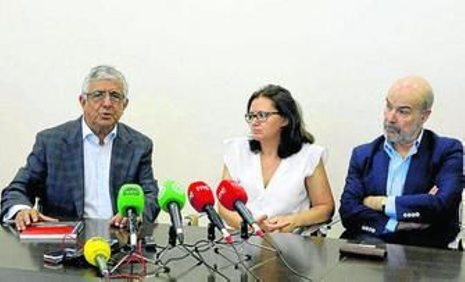 La presentación del informe, ayer.