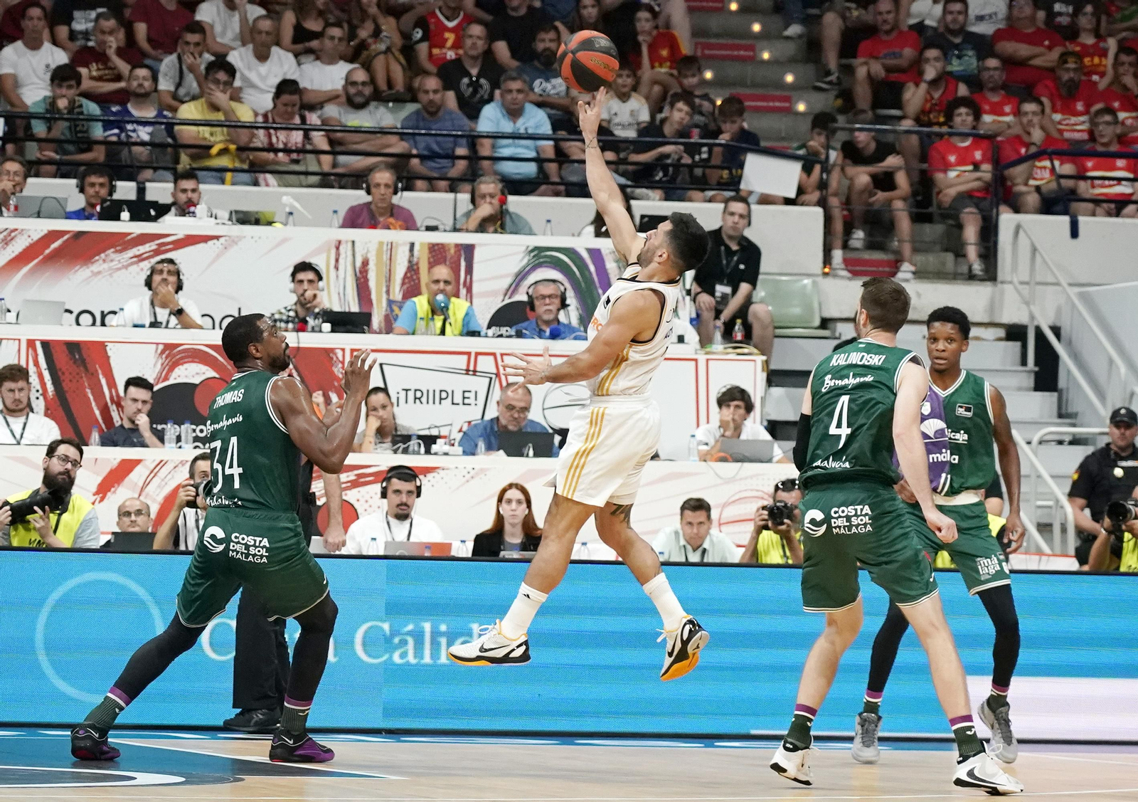 Las fotos del Unicaja-Real Madrid de la Supercopa