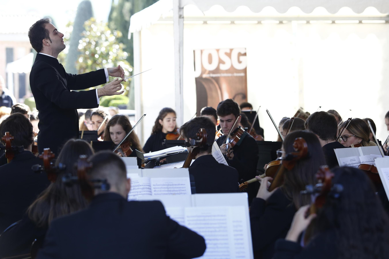 Las imágenes de Día de todos los santos en el cementerio