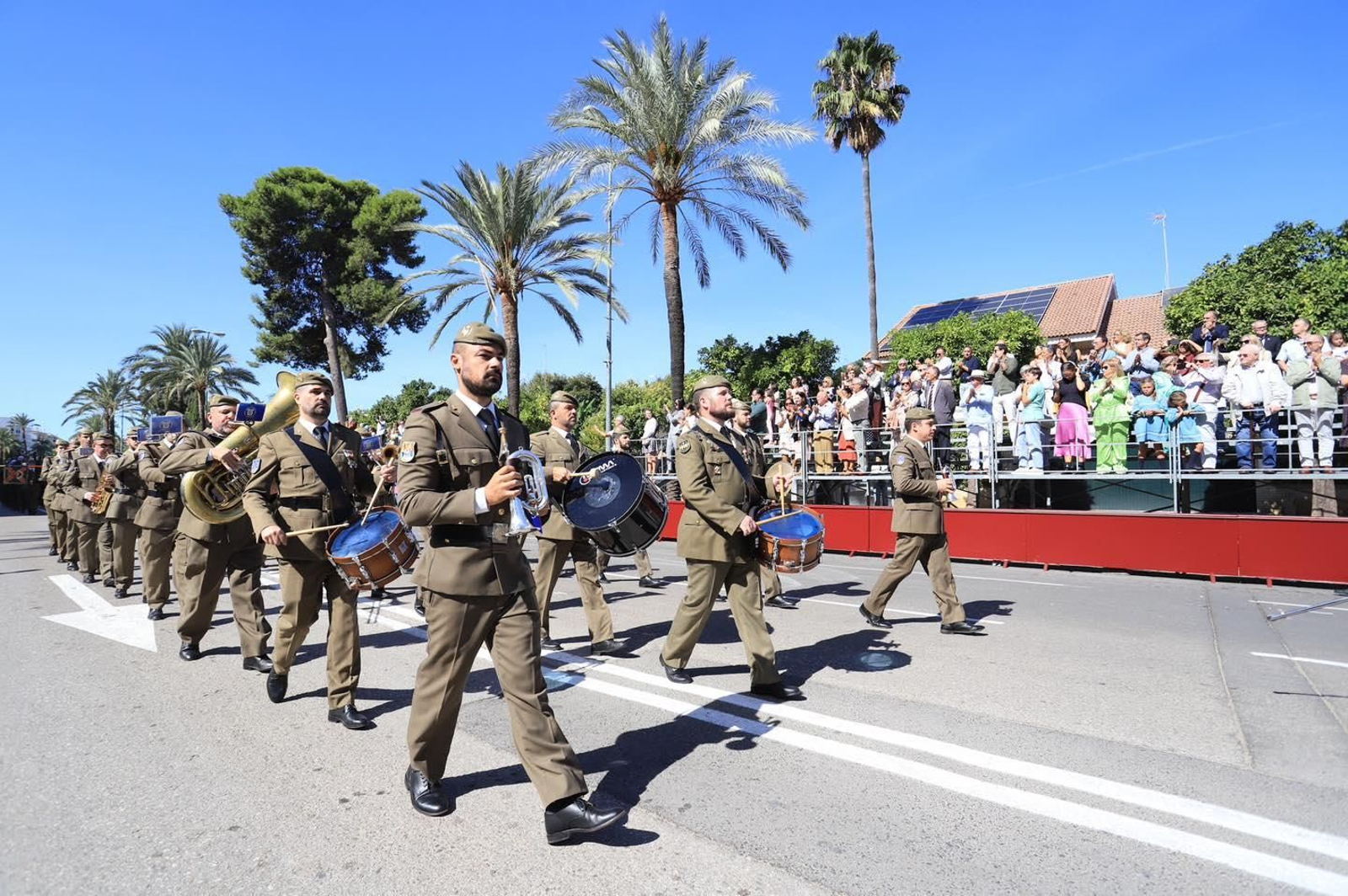 Jura de bandera de 250 personas civiles en Jerez