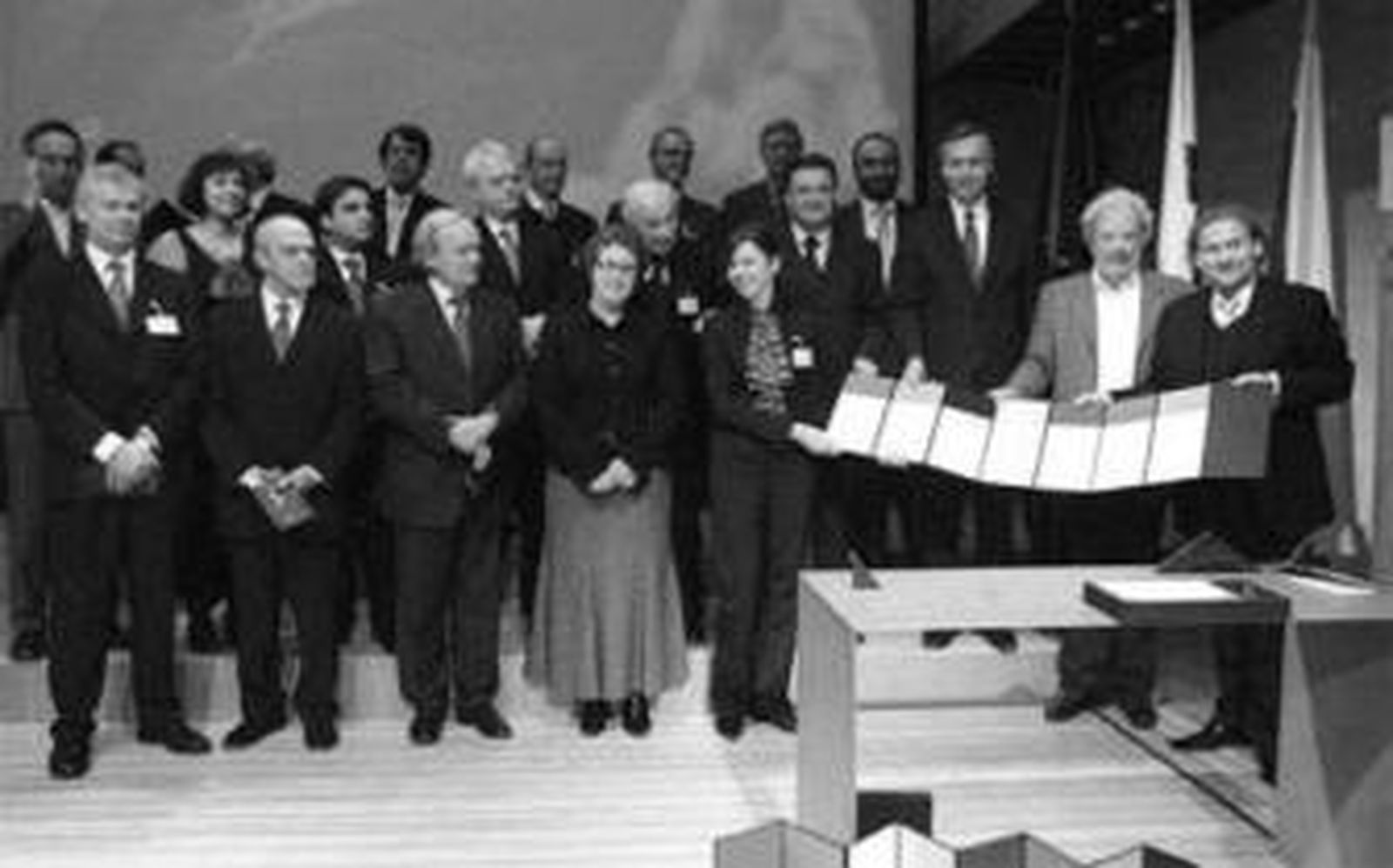 Fotos del acto de la firma en Eslovenia.