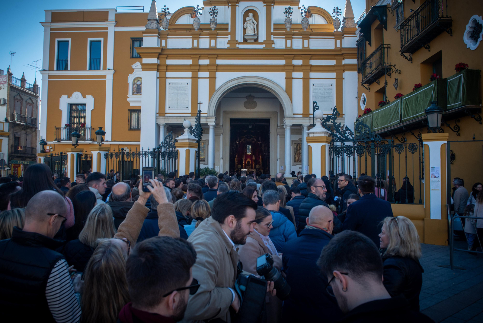 Colas en la Macarena