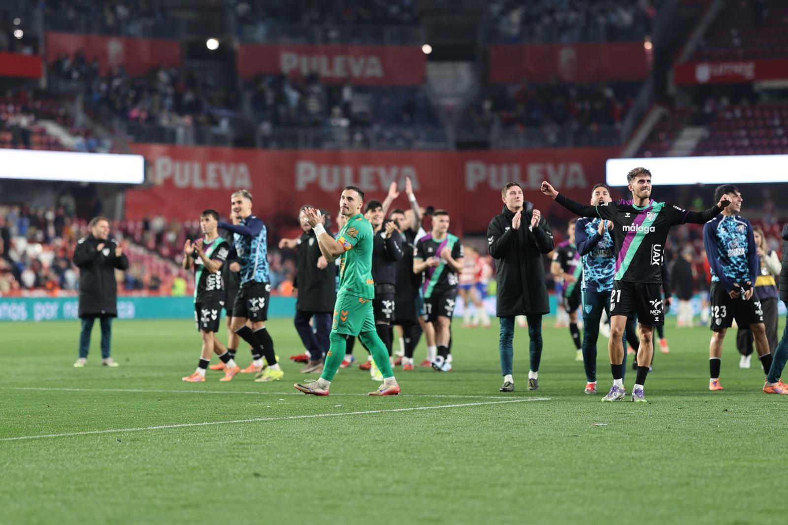 El Granada-Málaga CF, en fotos