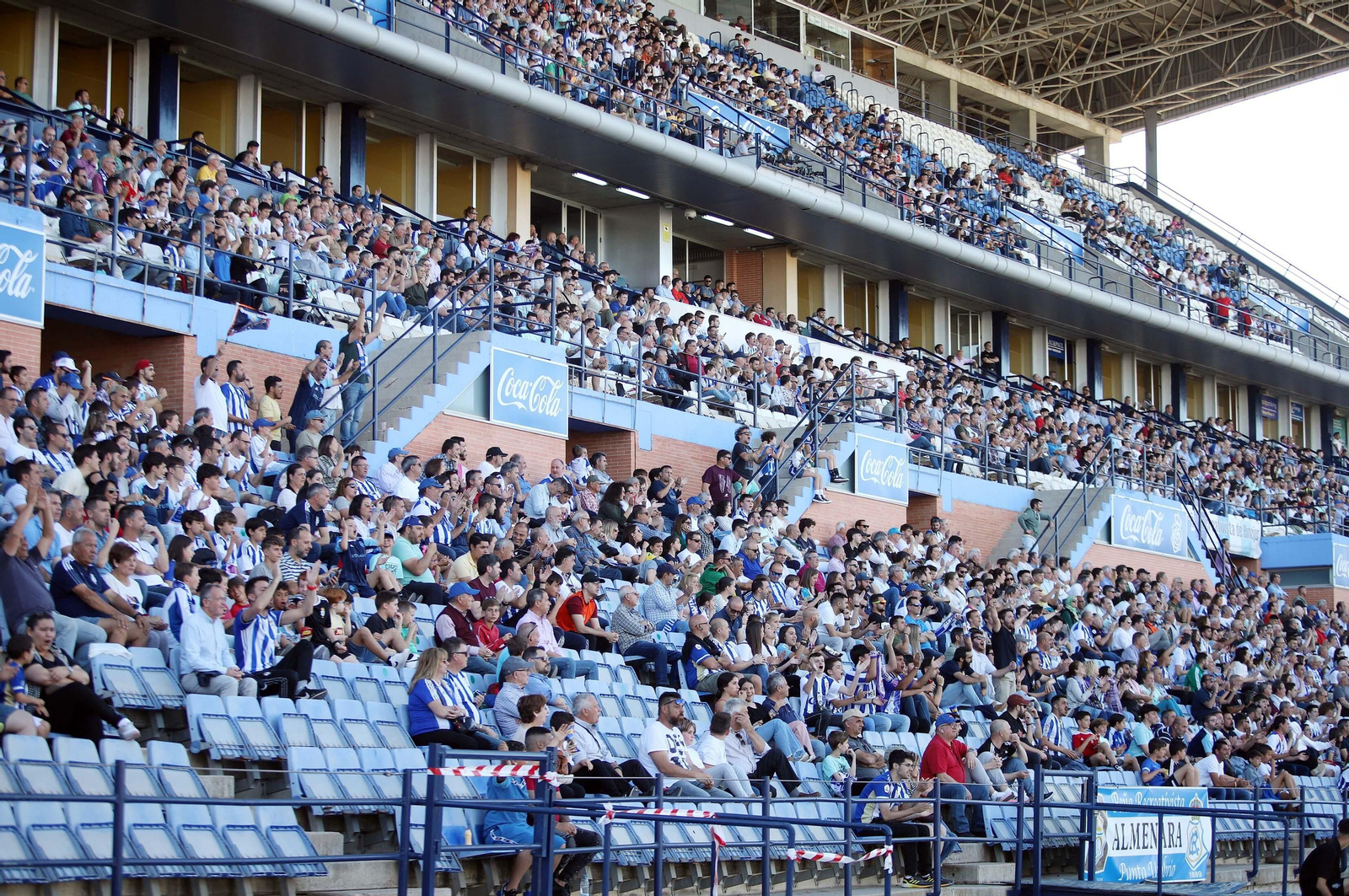 Imágenes del ambiente en el Recre-Jerez