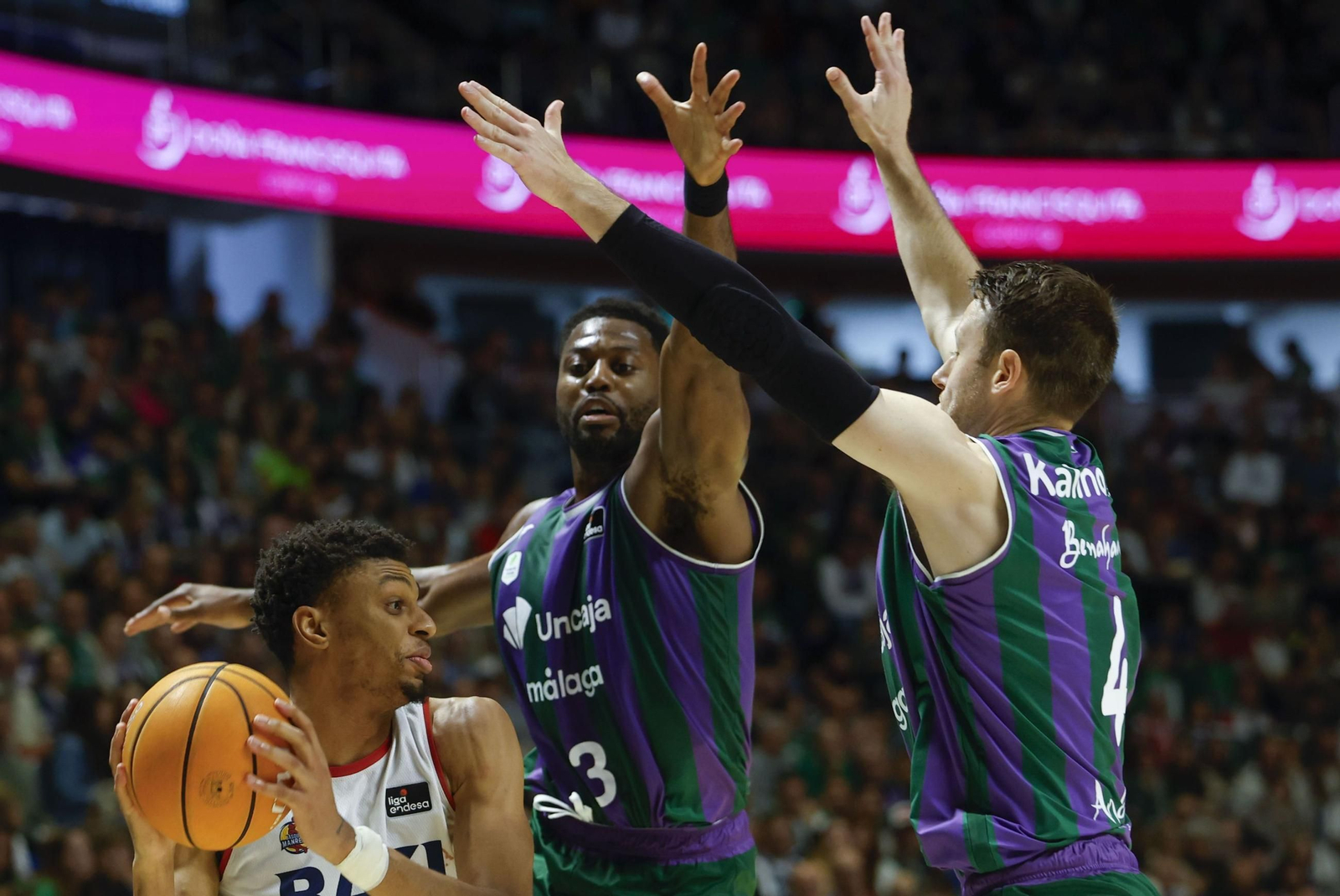 Melvin Ejim, sus cuatro años y seis títulos en Málaga