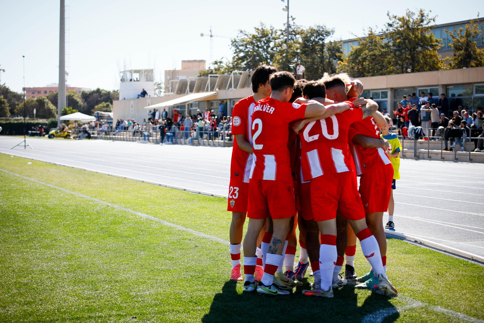 Las imágenes de Segunda RFEF entre Almeria B y recreativo de Granada