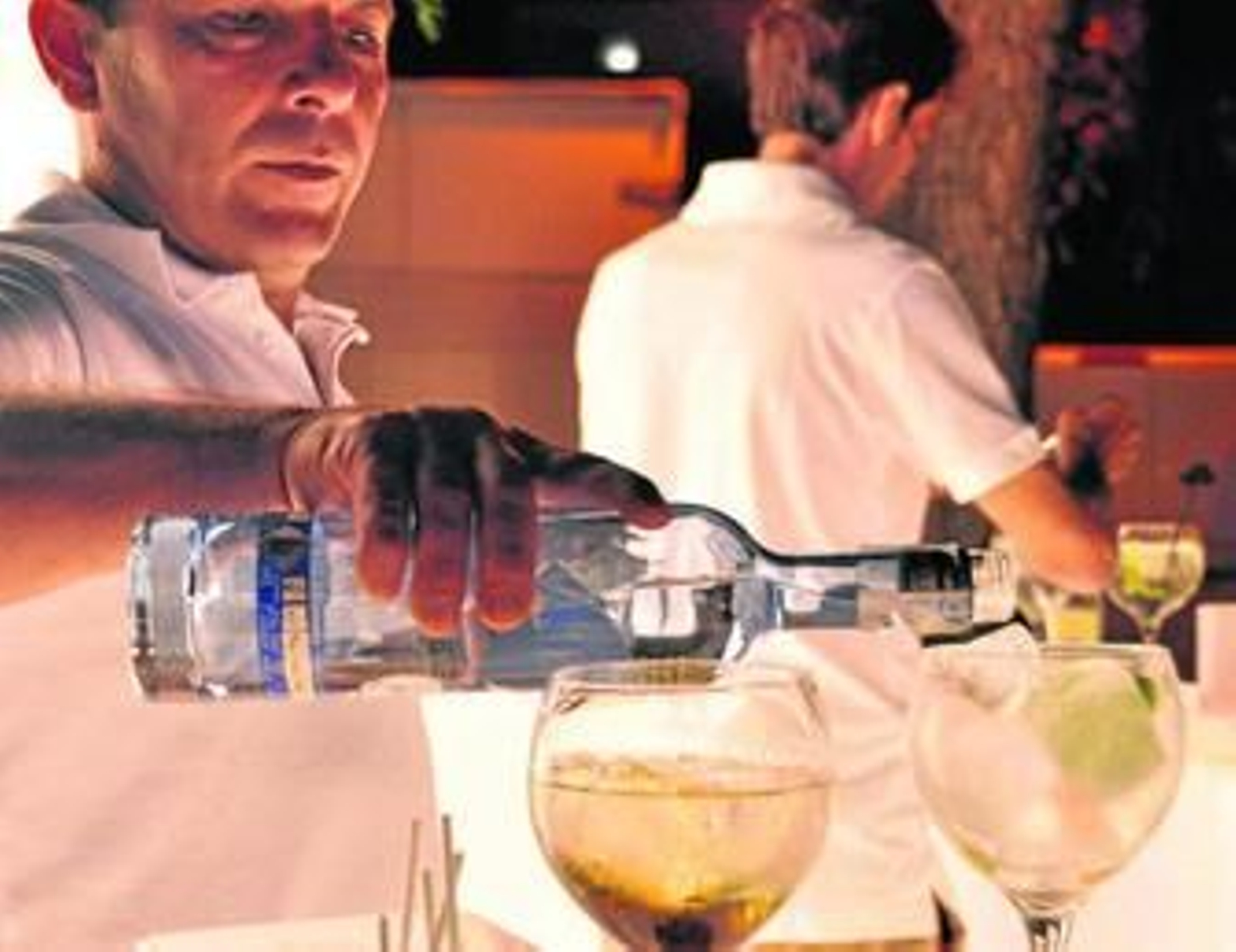 El número de copas que consumen los clientes en los locales ha descendido.