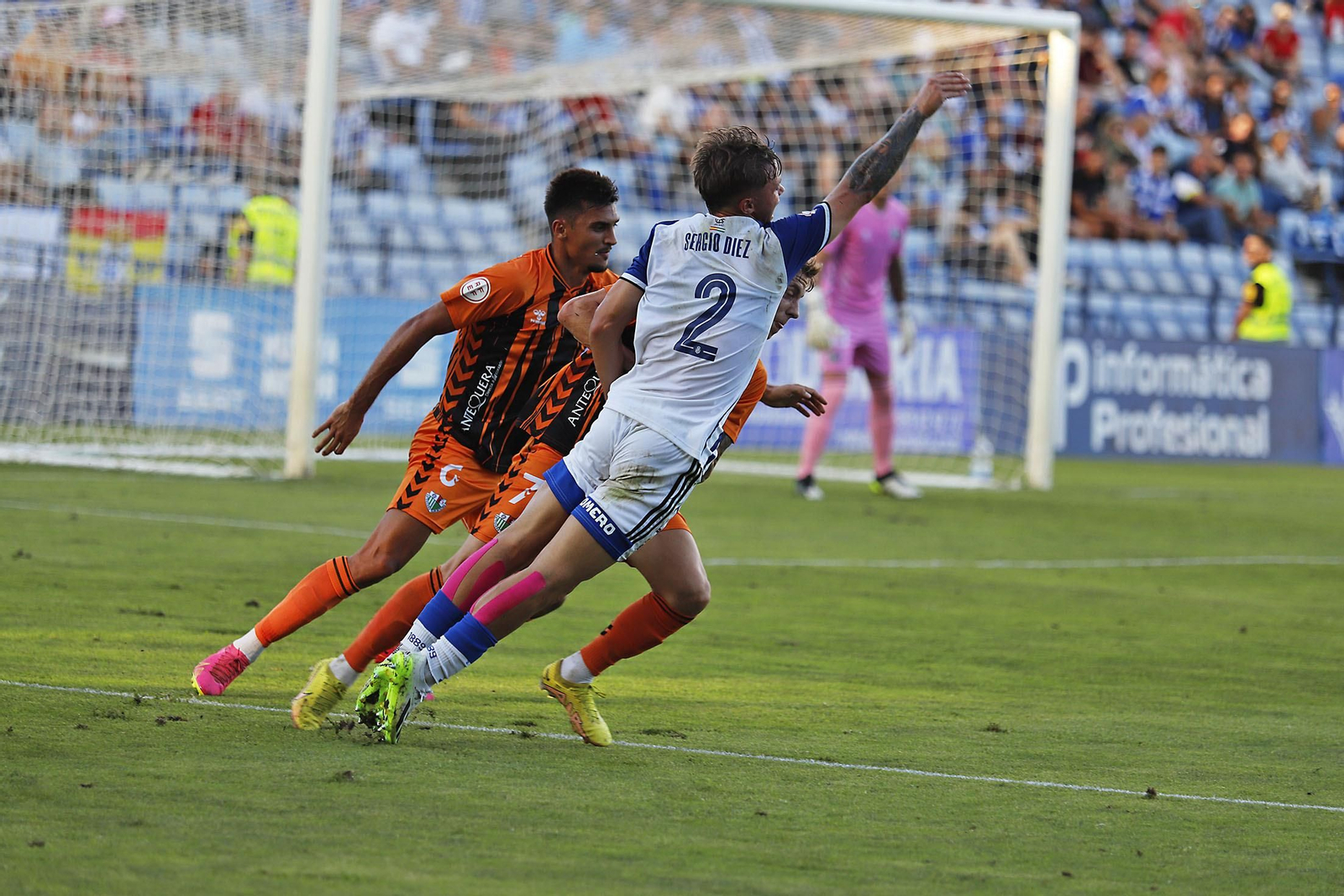 Imágenes del encuentro entre el Recreativo de Huelva y el Antequera CF