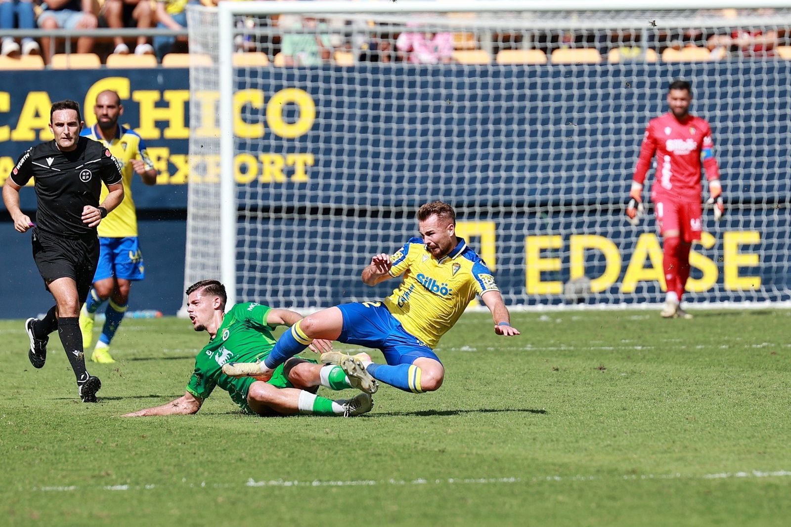 Búscate en las imágenes del Cádiz CF - Racing de Santander