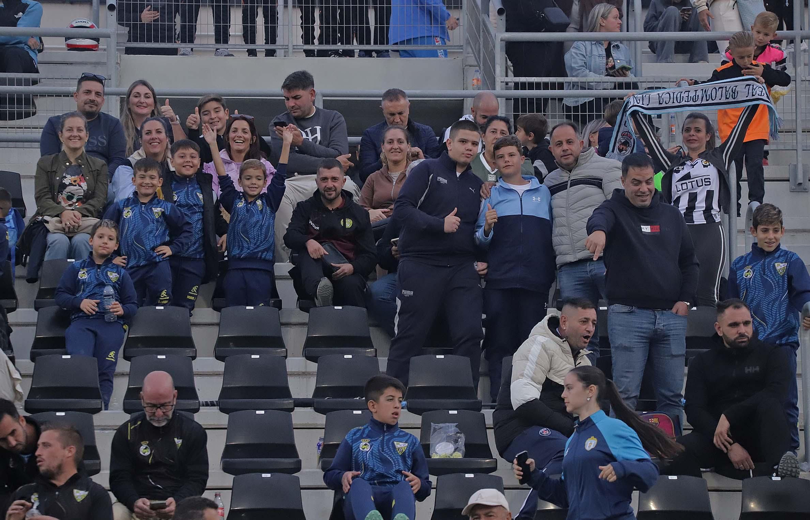 Búscate en el Ciudad de La Línea durante el Balona - Sevilla C