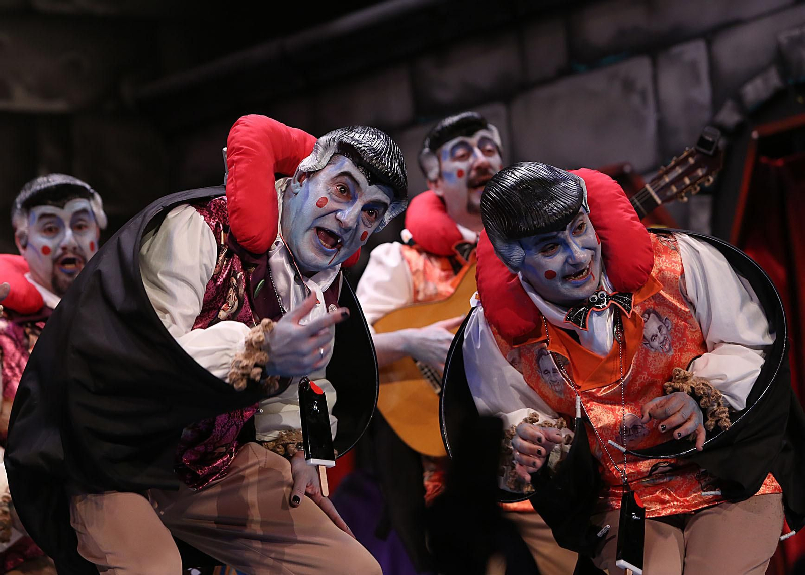 'Los que viven de gañote', de 2016, fue la última participación de la chirigota del Love en el Concurso del Falla.