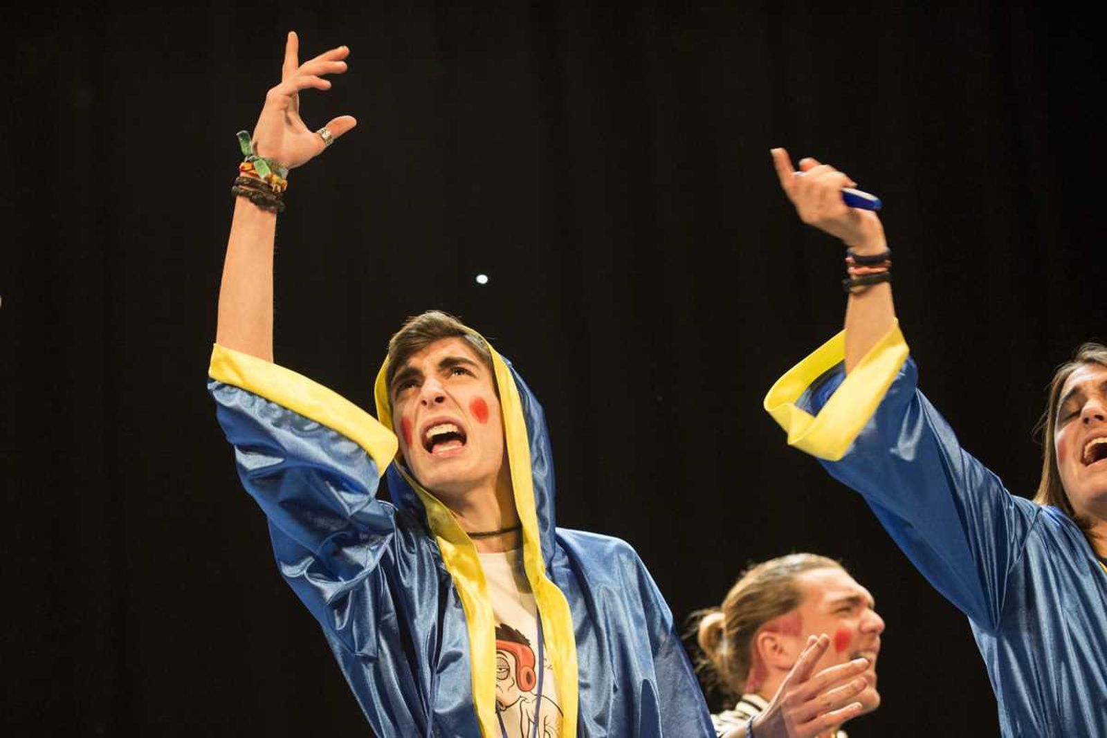 Las imágenes de la quinta función de cuartos