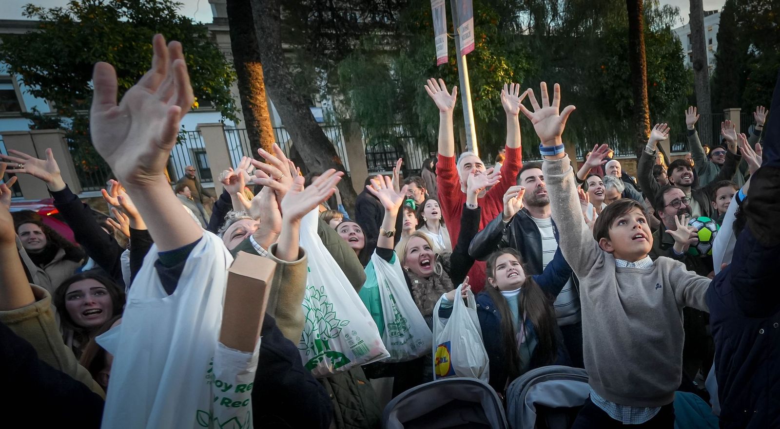 Imágenes de la cabalgata de Reyes Magos en Jerez