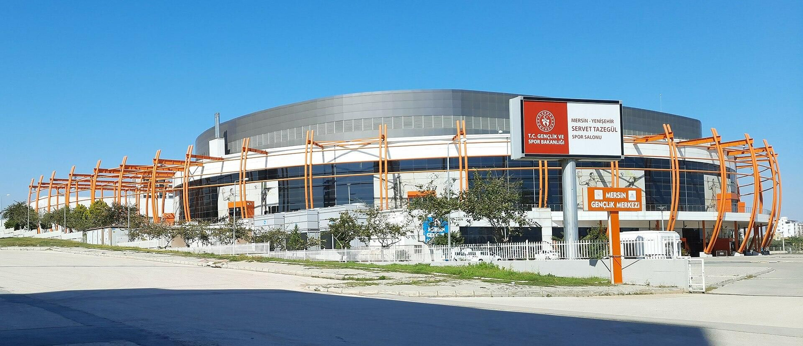 Servet Tazegül Arena.