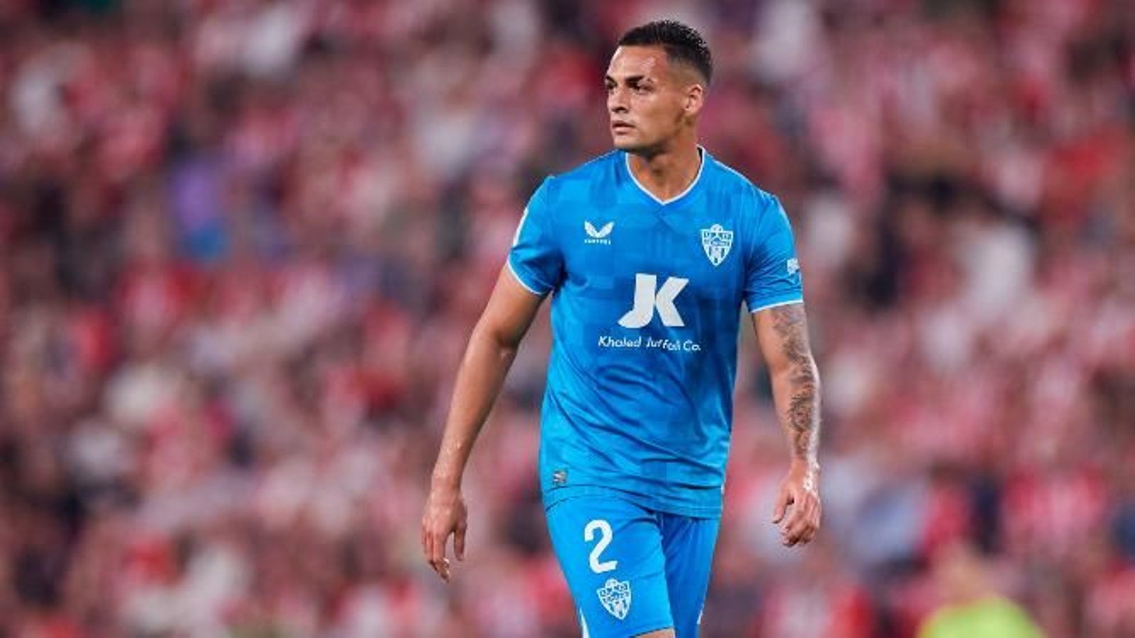 El central brasileño en el partido liguero en San Mamés.