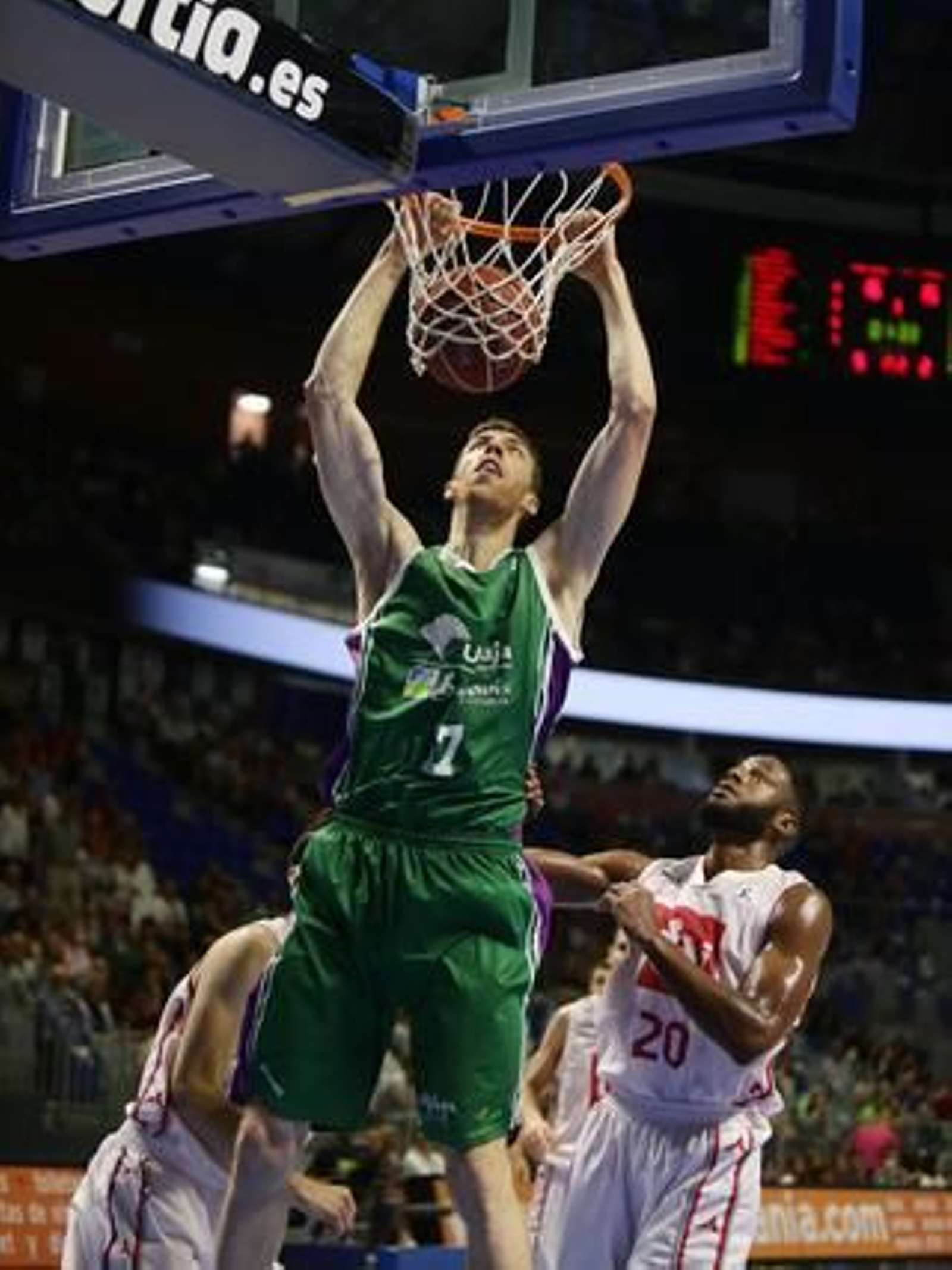 Las imágenes del Unicaja-CAI Zaragoza