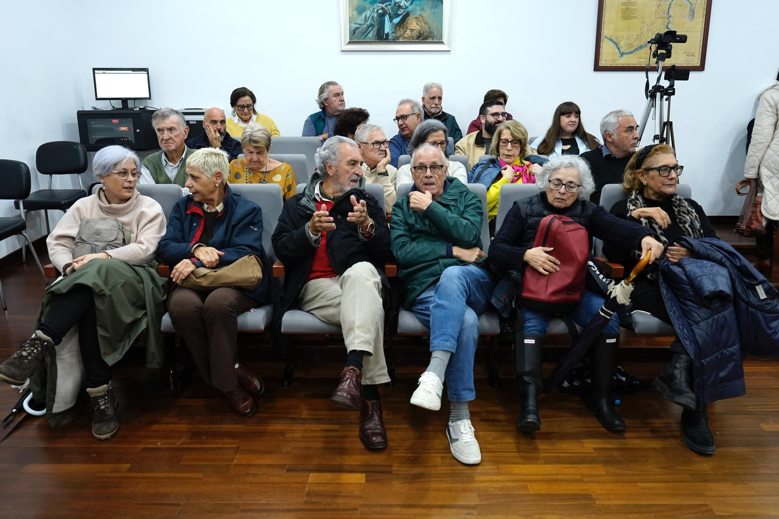Fotos de la presentación del libro sobre `Los mitos del fin del mundo´
