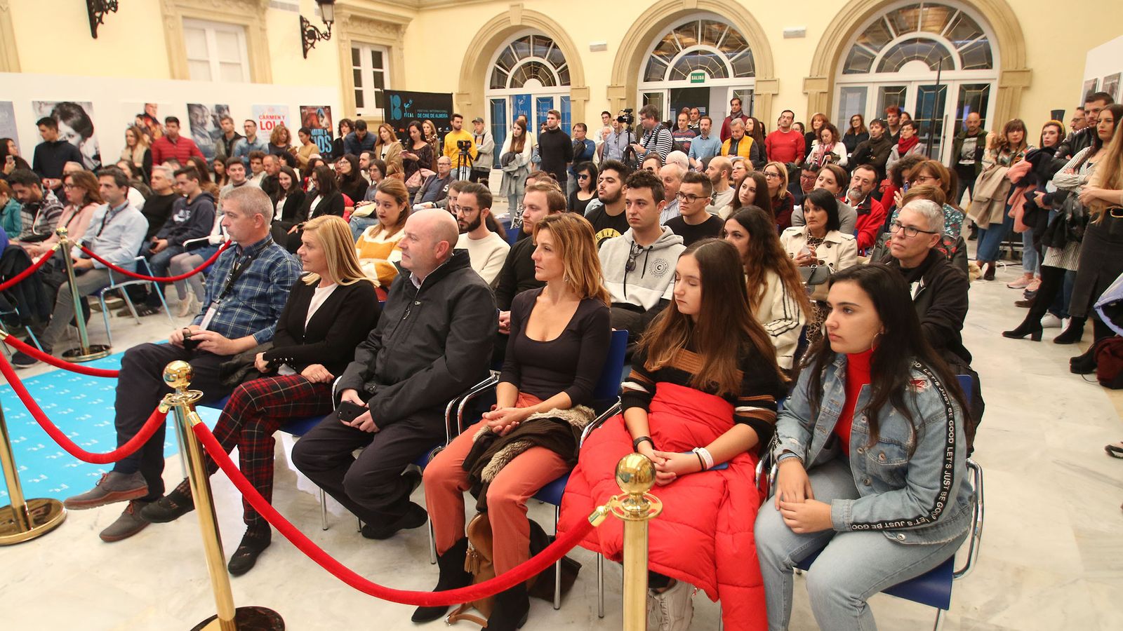 Público de todas las edades acudió al encuentro.