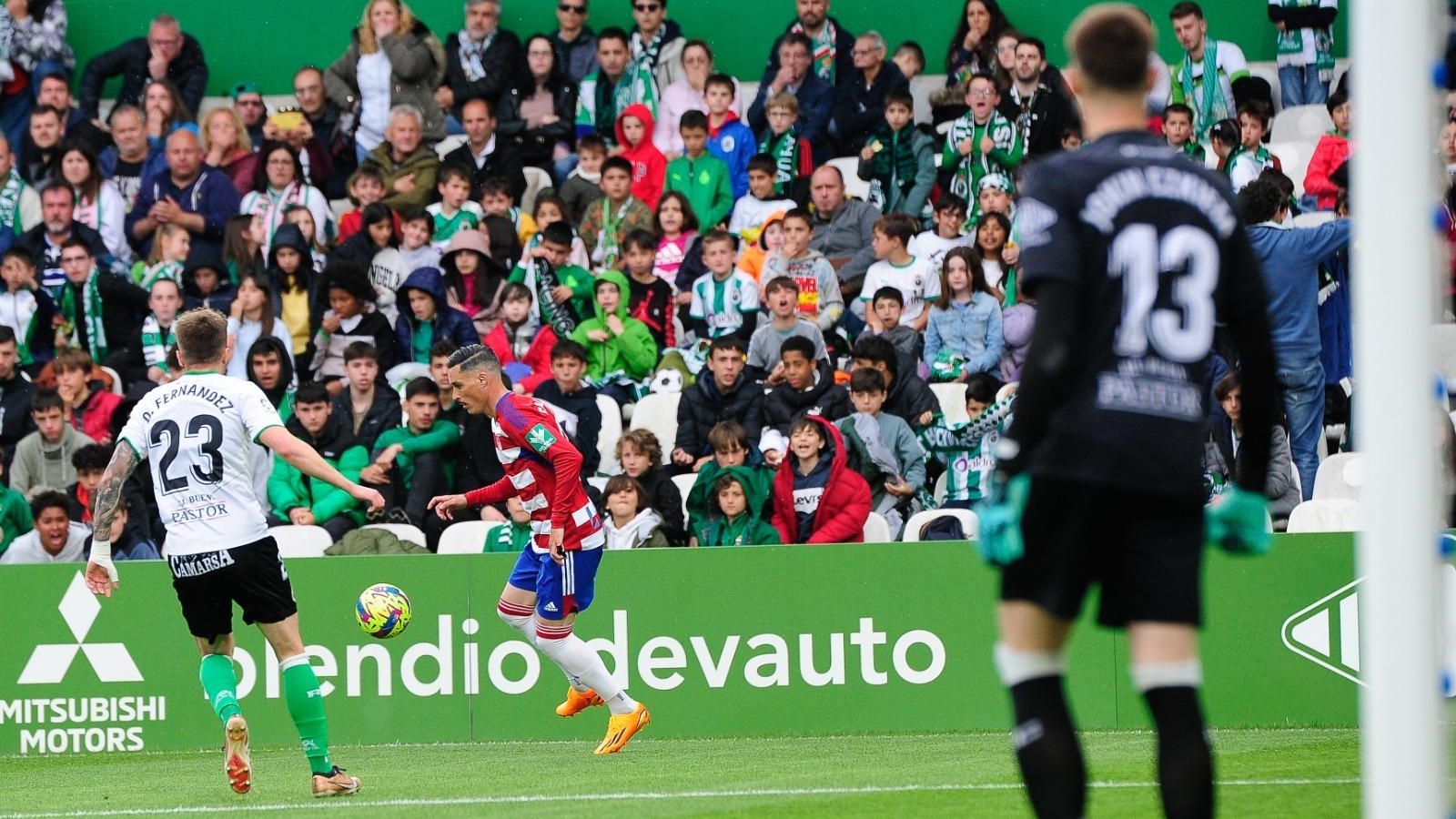 Ataque del Granada en el partido de este domingo Ataque del Granada en el partido de este domingo