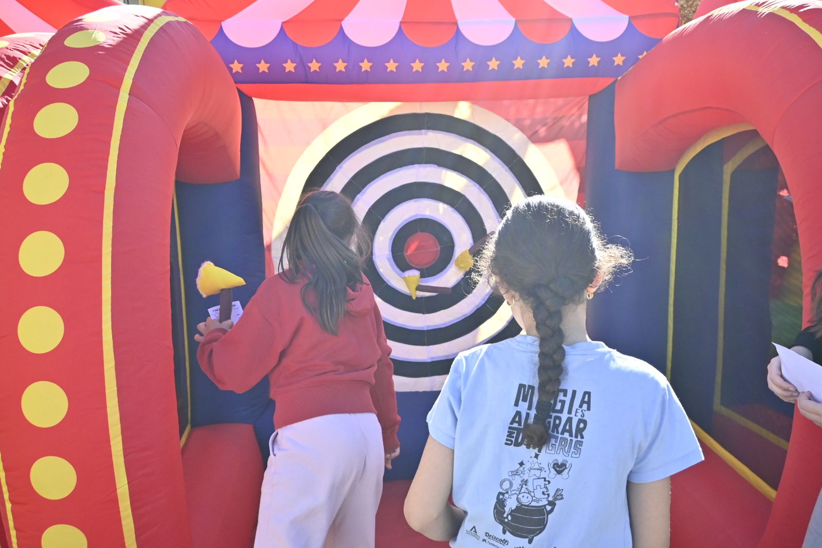 Las fotografías de los juegos de navidad para los niños de Pérez Cubillas