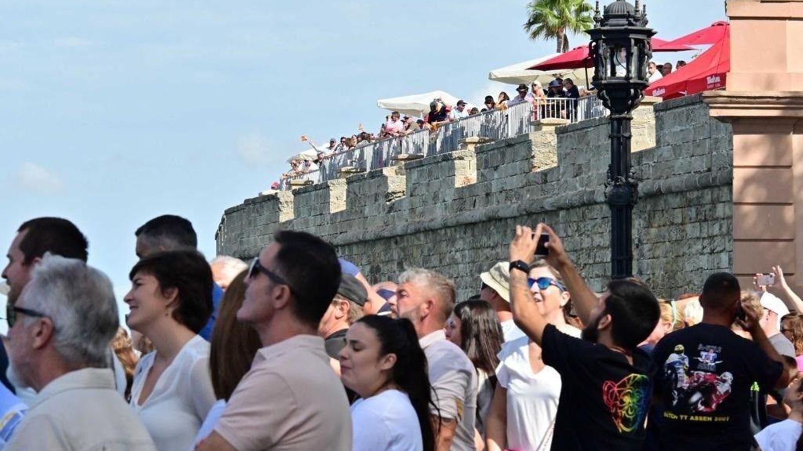 Una imagen del paseo superior del Baluarte de la Candelaria, durante la SailGP 2023. Una imagen del paseo superior del Baluarte de la Candelaria, durante la SailGP 2023.