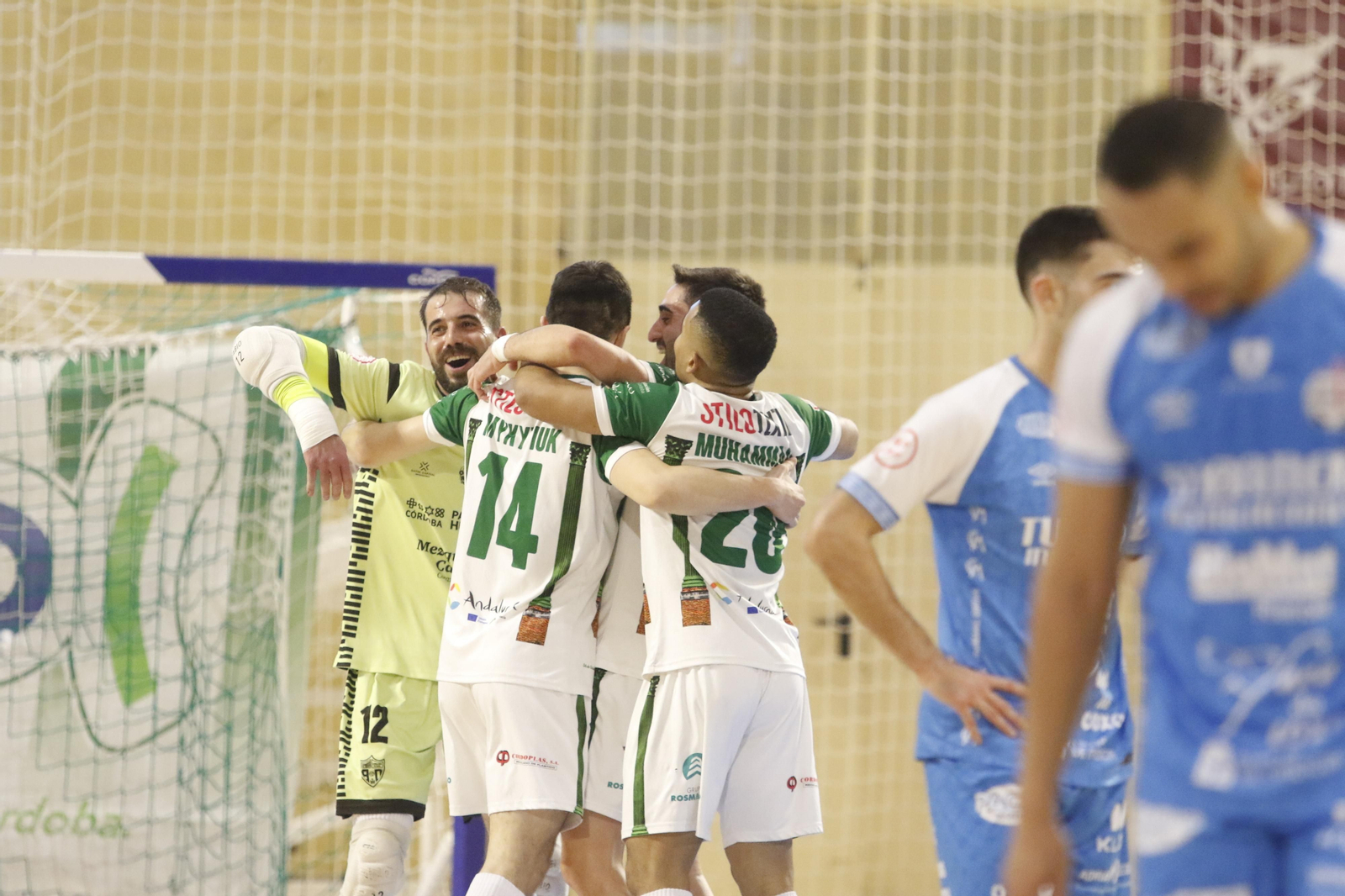 Las mejores fotos de la victoria del Córdoba Futsal ante el Noia