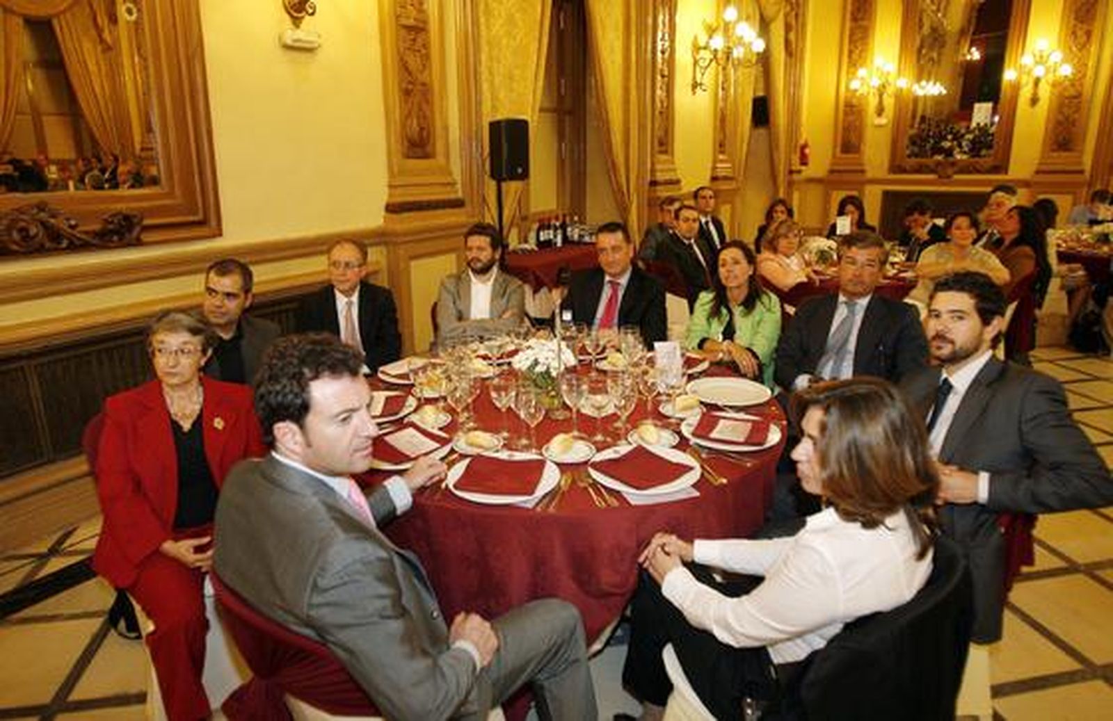 C. Gómez, J. Jiménez, D. Palacios, C. Sousa, M. Á. Medina, R. Obrero, Á. Martínez, R. Palacios, F. García y L. de la Hera.
