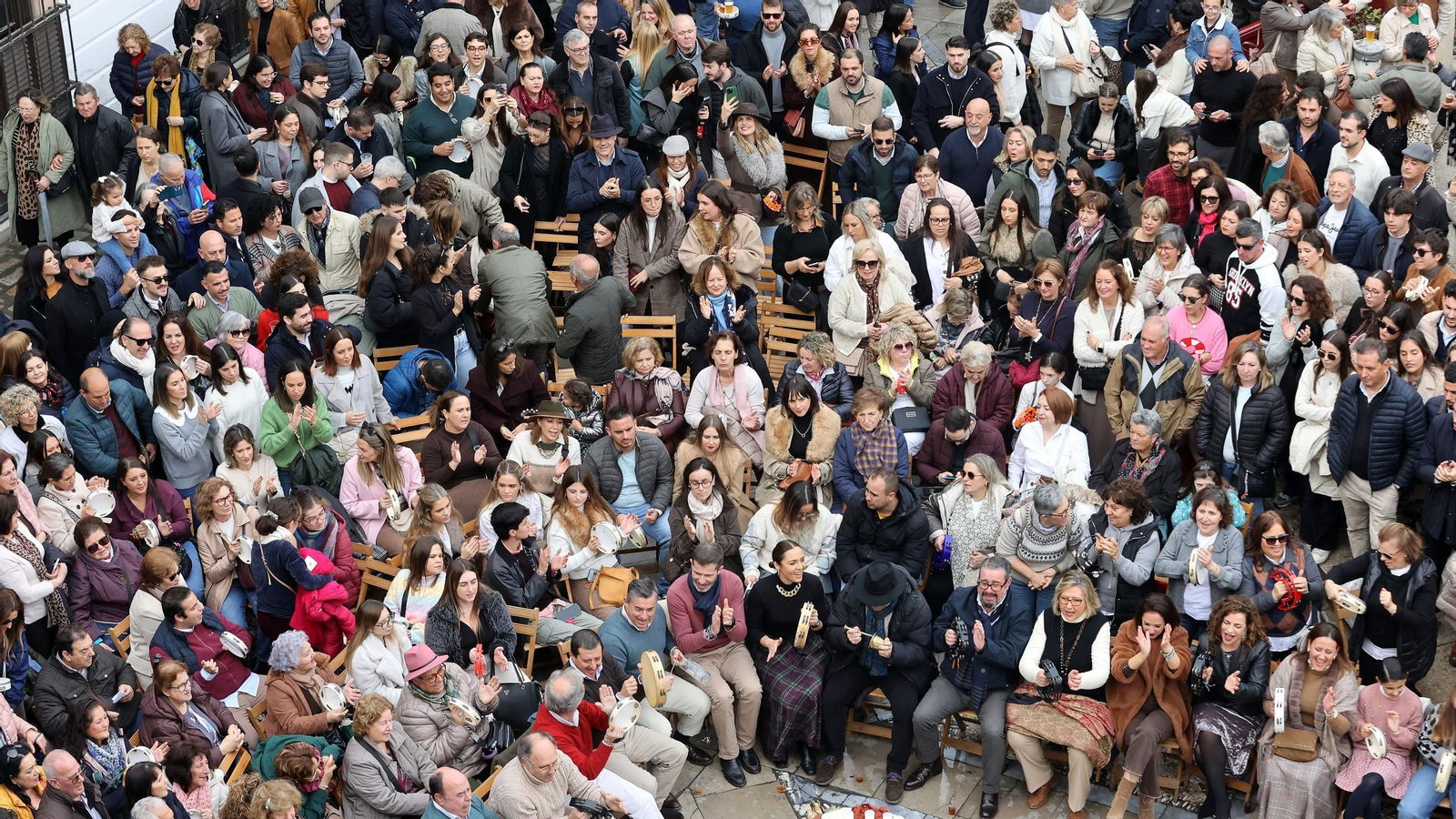 Imágenes de la zambomba BIC en Jerez