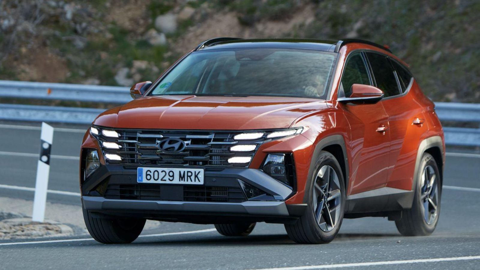 El Hyundai Tucson, que comparte su motor CRDi microhíbridado con el Kia Sportage, es el Diesel electrificado más asequible y menos potente del mercado.